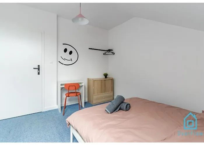 Neptune Room 5 Min To Old Town Gdansk