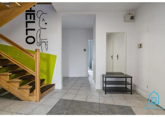 Neptune Room 5 Min To Old Town Gdansk
